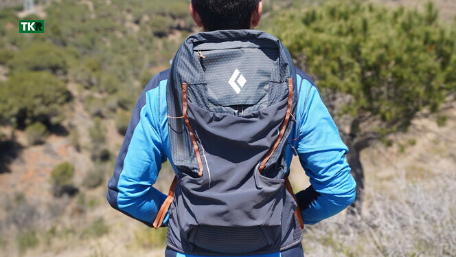 Black Diamond Pursuit 30 - TREKKINGReview.com