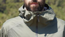 Black Diamond Stormline Stretch Rain Shell Jacket: Una membrana impermeable premium