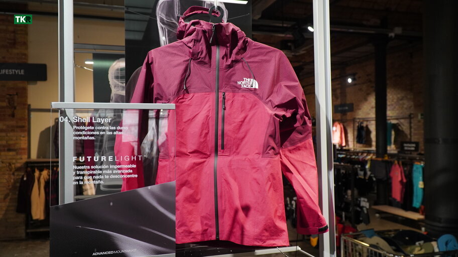 Preview The North Face - Futurelight AMK Jacket
